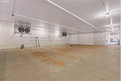 31909 SE Highway 211, Eagle Creek, OR 97022 - Photo 29