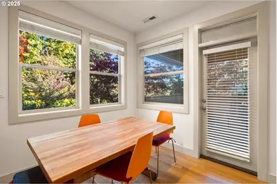 242 SE 29th St, Gresham, OR 97080 - Photo 17