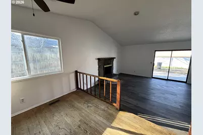 1270 W Hartley Ave, Hermiston, OR 97838 - Photo 5