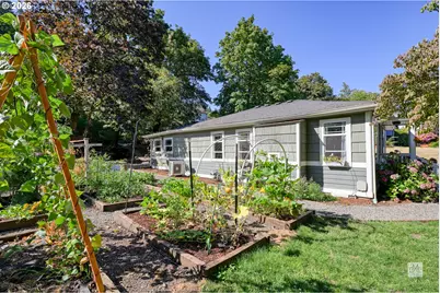 716 4th Ave, Oregon City, OR 97045 - Photo 9