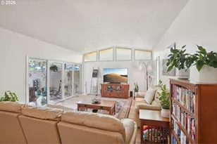 13857 SE Rust Way, Damascus, OR 97089 - Photo 5