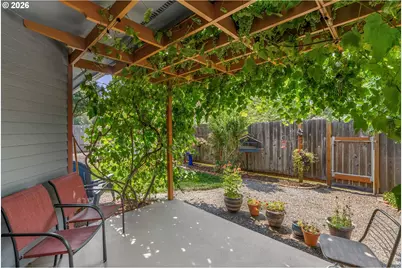 780 St Charles Place Rd, Hood River, OR 97031 - Photo 13