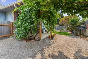 780 St Charles Pl Rd, Hood River, OR 97031 - Photo 33
