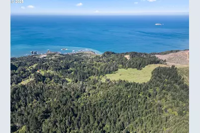 38097 Pacific Highlands Dr, Port Orford, OR 97465 - Photo 31