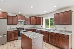 163 Cedar Falls Dr, Kelso, WA 98626 - Photo 5