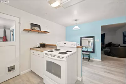 1205 Taylor St, Eugene, OR 97402 - Photo 9