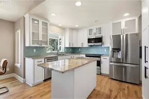 33833 Sunnyview Dr, Albany, OR 97322 - Photo 13