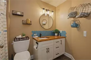 33833 Sunnyview Dr, Albany, OR 97322 - Photo 23