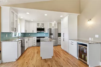 33833 Sunnyview Dr, Albany, OR 97322 - Photo 11