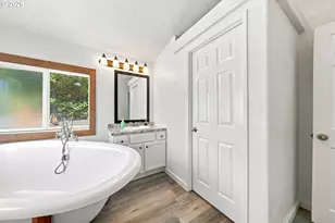 224 Aker Dr, Myrtle Creek, OR 97457 - Photo 15
