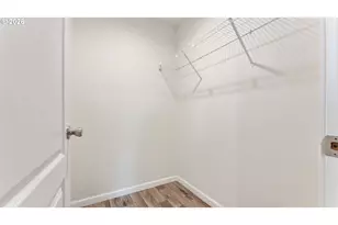 380 E 6th St, Coquille, OR 97423 - Photo 11