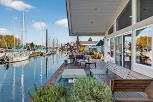 173 NE Bridgeton Rd, Portland, OR 97211 - Photo 17