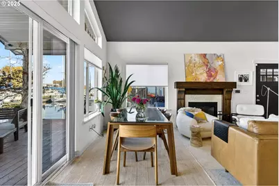 173 NE Bridgeton Rd #14, Portland, OR 97211 - Photo 7