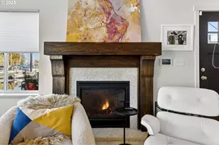 173 NE Bridgeton Rd, Portland, OR 97211 - Photo 9