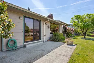 3443 NE 121st Ave, Portland, OR 97220 - Photo 41