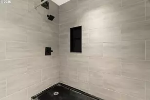 17123 SE Rhone St, Portland, OR 97236 - Photo 27