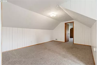 17123 SE Rhone St, Portland, OR 97236 - Photo 33