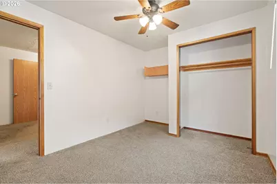 17123 SE Rhone St, Portland, OR 97236 - Photo 25