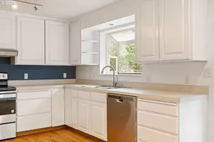 17123 SE Rhone St, Portland, OR 97236 - Photo 11