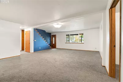 17123 SE Rhone St, Portland, OR 97236 - Photo 7