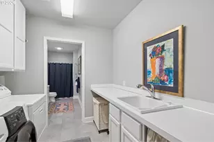 12530 SW 58th Ave, Portland, OR 97219 - Photo 27