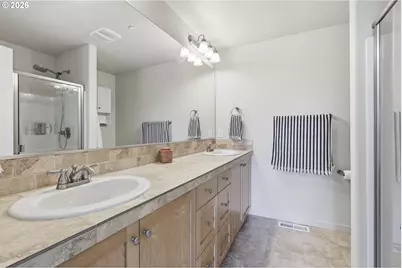 28355 SW Villebois Dr, Wilsonville, OR 97070 - Photo 33