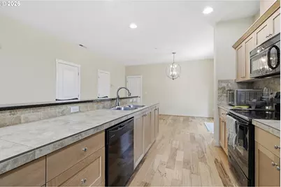 28355 SW Villebois Dr, Wilsonville, OR 97070 - Photo 17