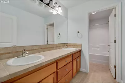 13115 SE Normandy Dr, Clackamas, OR 97015 - Photo 31
