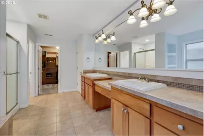 13115 SE Normandy Dr, Clackamas, OR 97015 - Photo 25