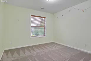 13115 SE Normandy Dr, Clackamas, OR 97015 - Photo 27