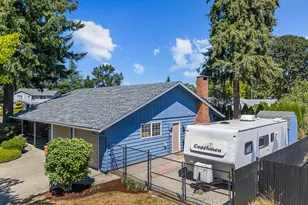 217 SW 2nd Ct, Battle Ground, WA 98604 - Photo 3