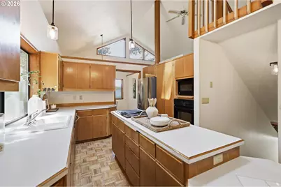 3298 Stoney Ridge Rd, Eugene, OR 97405 - Photo 3