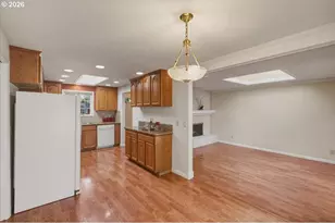 2695 NW Roosevelt Dr, Corvallis, OR 97330 - Photo 15