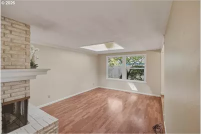2695 NW Roosevelt Dr, Corvallis, OR 97330 - Photo 9