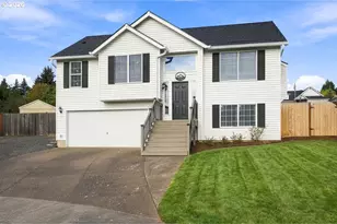 770 SW Scotsman Ct, Dundee, OR 97115 - Photo 1