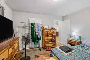 1907 Willow St, Sweet Home, OR 97386 - Photo 7