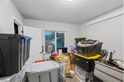 1907 Willow St, Sweet Home, OR 97386 - Photo 3