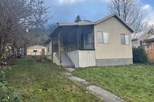 517 N Main St, Klickitat, WA 98628 - Photo 5