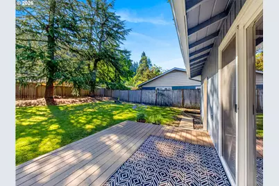 4095 E Amazon Dr E, Eugene, OR 97405 - Photo 15