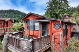 19921 Whaleshead Rd, Brookings, OR 97415 - Photo 23