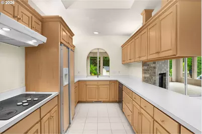 23705 SW Everest Ct, Sherwood, OR 97140 - Photo 9