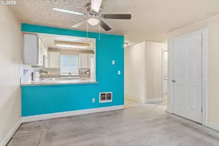 13216 NE Salmon Creek Ave, Vancouver, WA 98686 - Photo 5