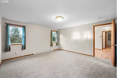 415 Bodine Rd, Kelso, WA 98626 - Photo 21