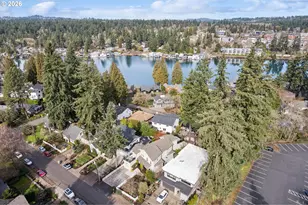 135 Middlecrest Rd, Lake Oswego, OR 97034 - Photo 43