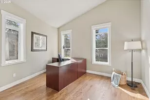 135 Middlecrest Rd, Lake Oswego, OR 97034 - Photo 29