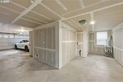 724 NW 118th Ave #101, Portland, OR 97229 - Photo 39
