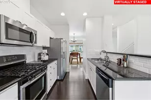 724 NW 118th Ave, Portland, OR 97229 - Photo 7
