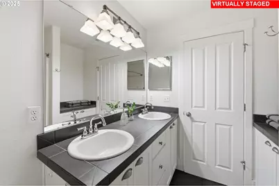 724 NW 118th Ave #101, Portland, OR 97229 - Photo 13