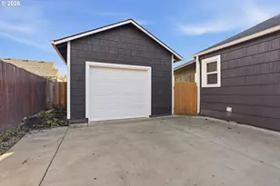 16484 Front Ave, Oregon City, OR 97045 - Photo 5