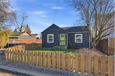 16484 Front Ave, Oregon City, OR 97045 - Photo 13
